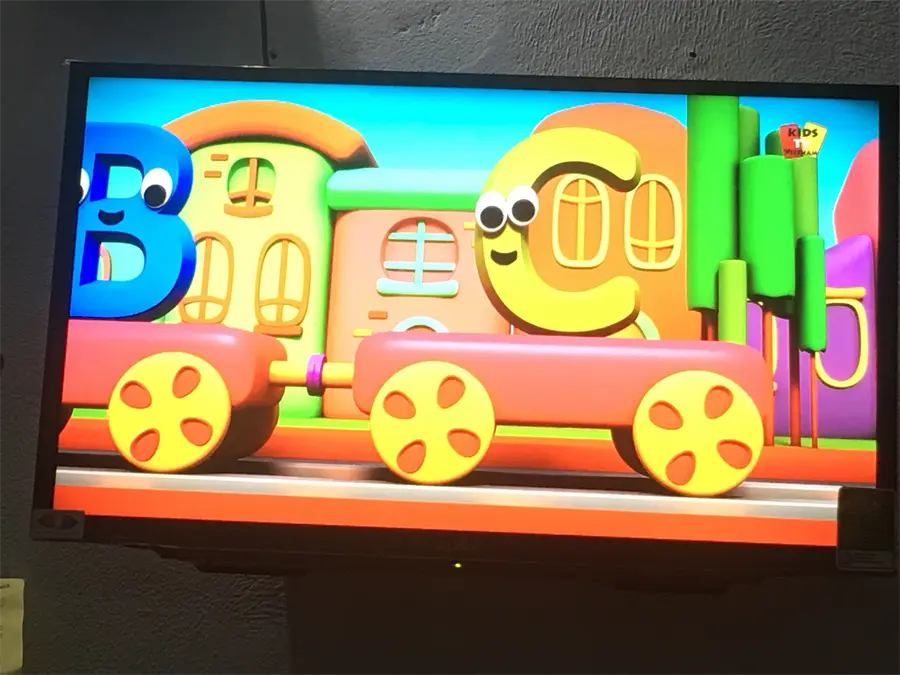 Khách hàng review Smart Tivi Sony 32 inch KDL-32W600D 115