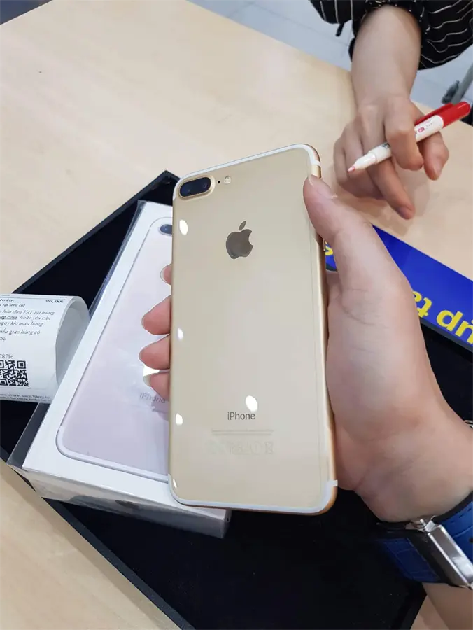 Khách hàng review Điện thoại iPhone 7 Plus 32GB 30