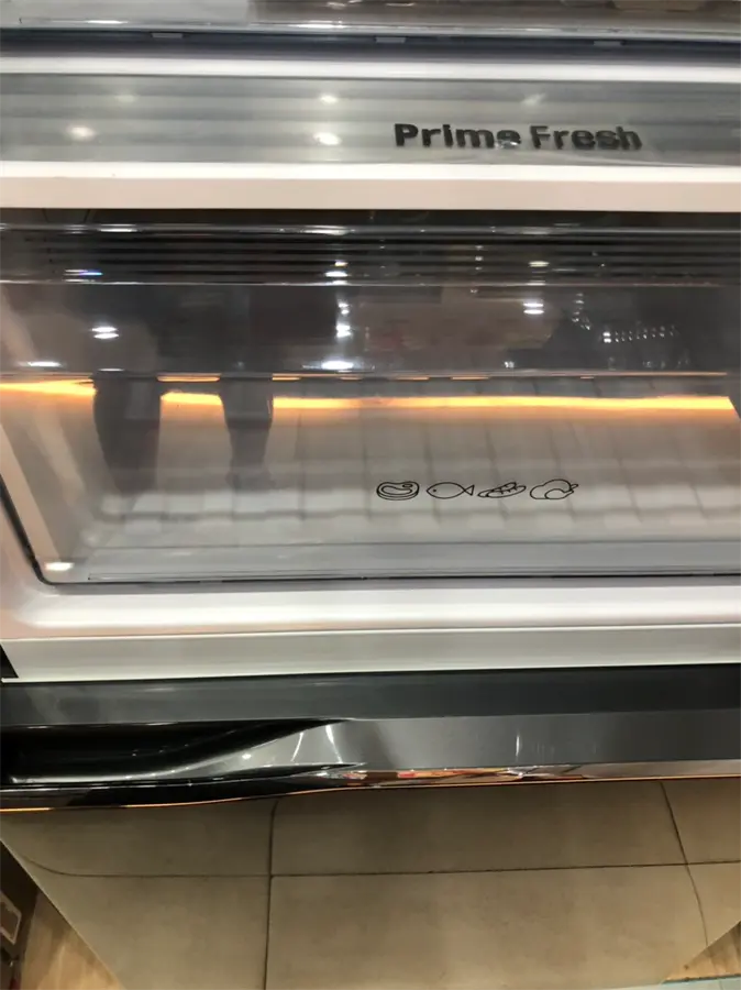 Khách hàng review Tủ lạnh Panasonic Inverter 322 lít NR-BC369QKV2 1