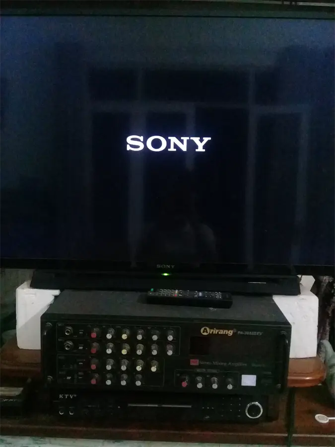 Khách hàng review Smart Tivi Sony 50 inch KDL-50W660F 71