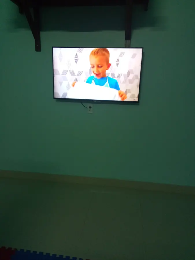 Khách hàng review Android Tivi Sony 4K 49 inch KD-49X8000E 44