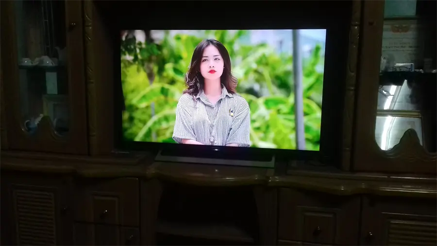 Khách hàng review Android Tivi Sony 4K 43 inch KD-43X8000E 70