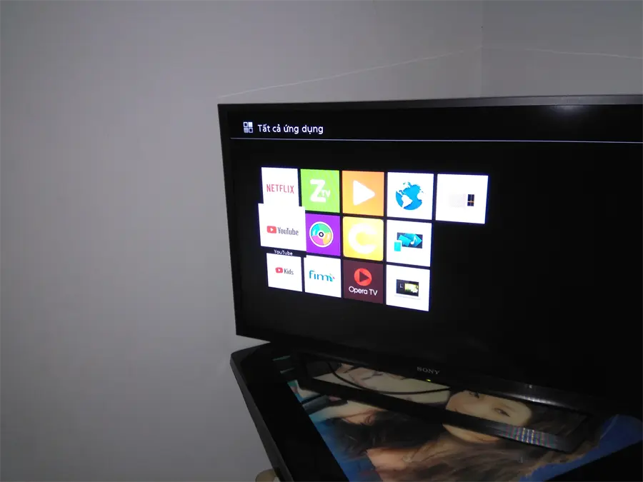 Khách hàng review Smart Tivi Sony 32 inch KDL-32W600D 111