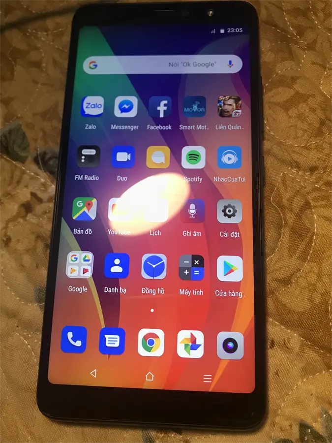 Khách hàng review Điện thoại Vsmart Active 1 8