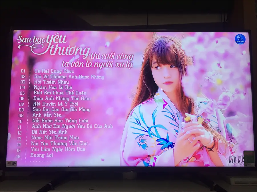Khách hàng review Smart Tivi Sony 4K 49 inch KD-49X7000F 3