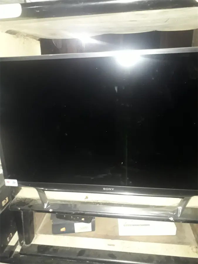 Khách hàng review Smart Tivi Sony 32 inch KDL-32W600D 104
