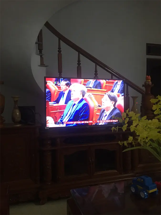 Khách hàng review Smart Tivi Sony 48 inch KDL-48W650D 38