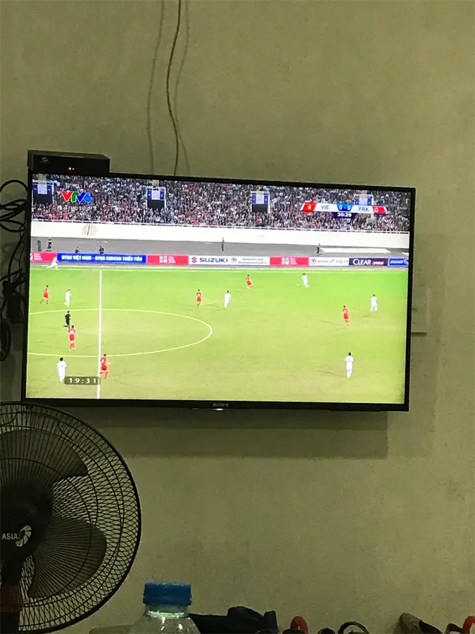 Khách hàng review Android Tivi Sony 4K 43 inch KD-43X8000E 55