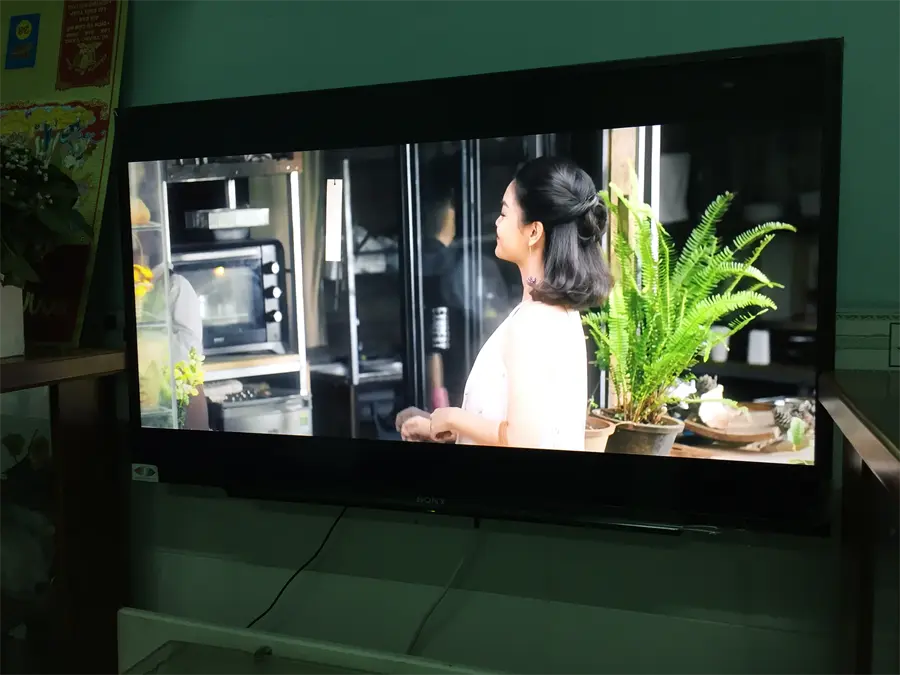 Khách hàng review Smart Tivi Sony 40 inch KDL-40W650D 32