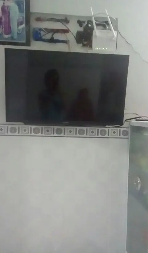 Khách hàng review Smart Tivi Sony 32 inch KDL-32W600D 97