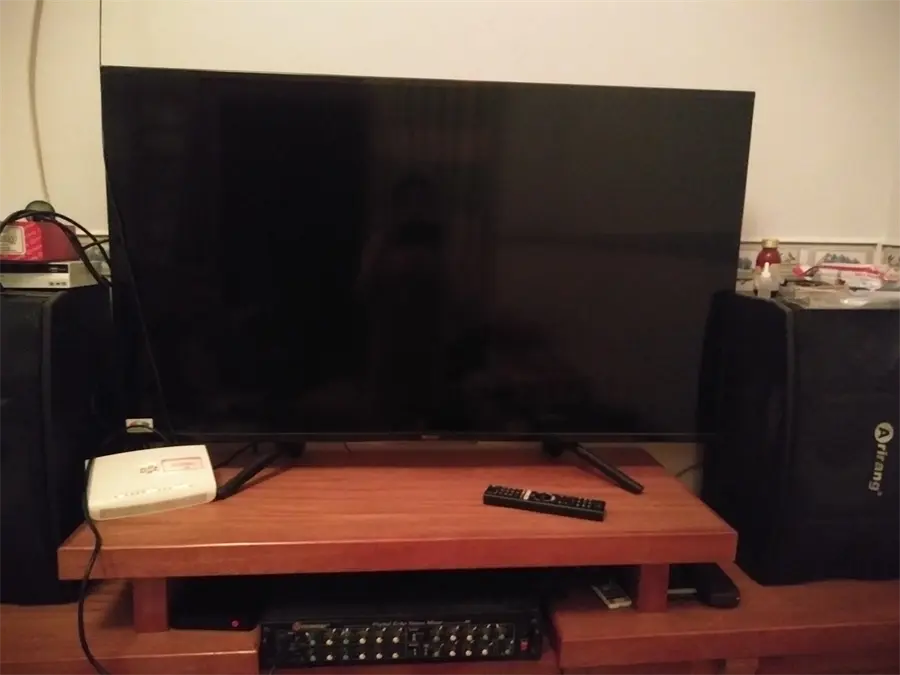 Khách hàng review Smart Tivi Sony 50 inch KDL-50W660F 64