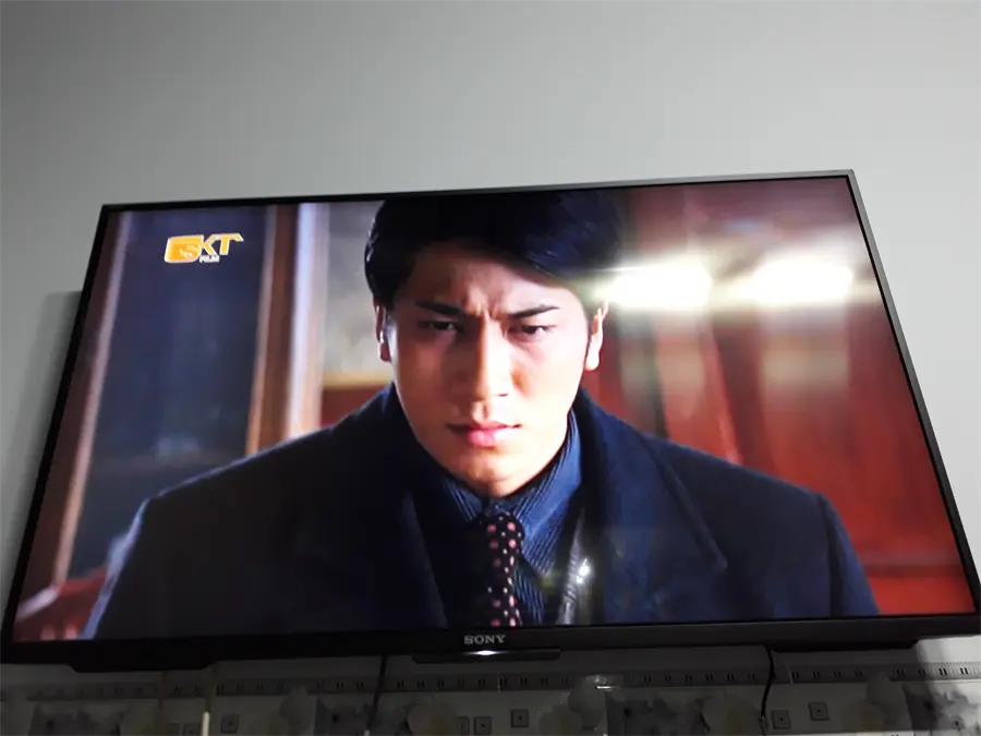 Khách hàng review Android Tivi Sony 4K 43 inch KD-43X8000E 54
