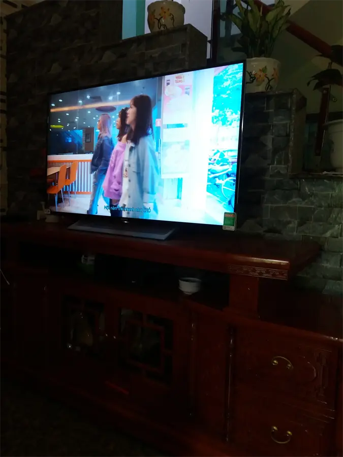 Khách hàng review Android Tivi Sony 4K 49 inch KD-49X8000E 38