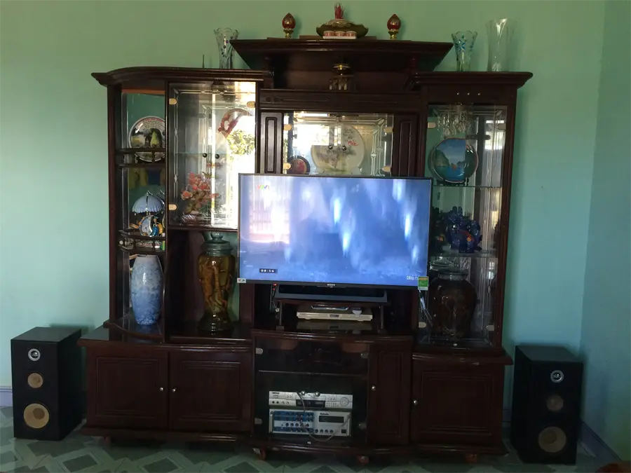 Khách hàng review Android Tivi Sony 4K 43 inch KD-43X8000E 52