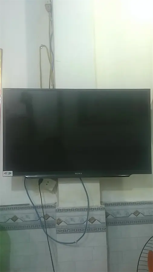 Khách hàng review Smart Tivi Sony 32 inch KDL-32W600D 86