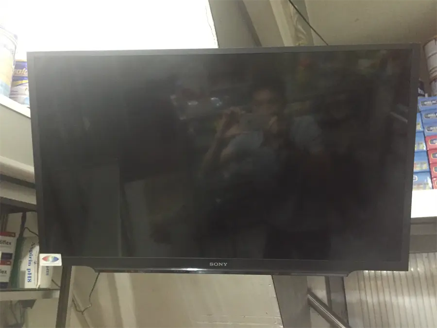 Khách hàng review Smart Tivi Sony 32 inch KDL-32W600D 80