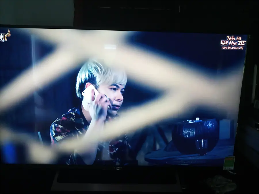 Khách hàng review Android Tivi Sony 4K 49 inch KD-49X8000E 36