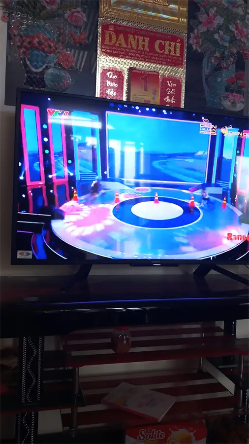 Khách hàng review Smart Tivi Sony 43 inch KDL-43W660F 105