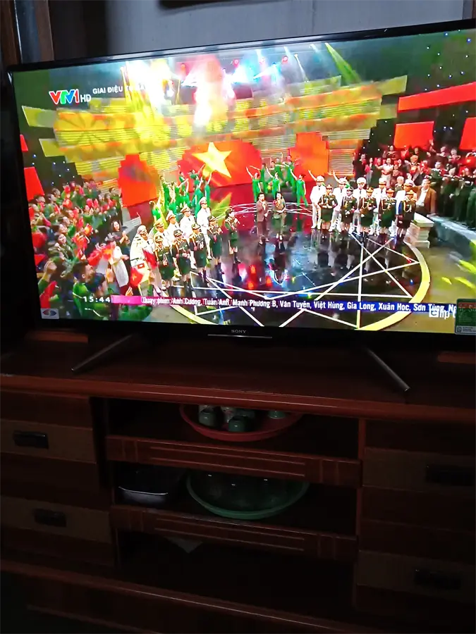 Khách hàng review Android Tivi Sony 43 inch KDL-43W800F 119