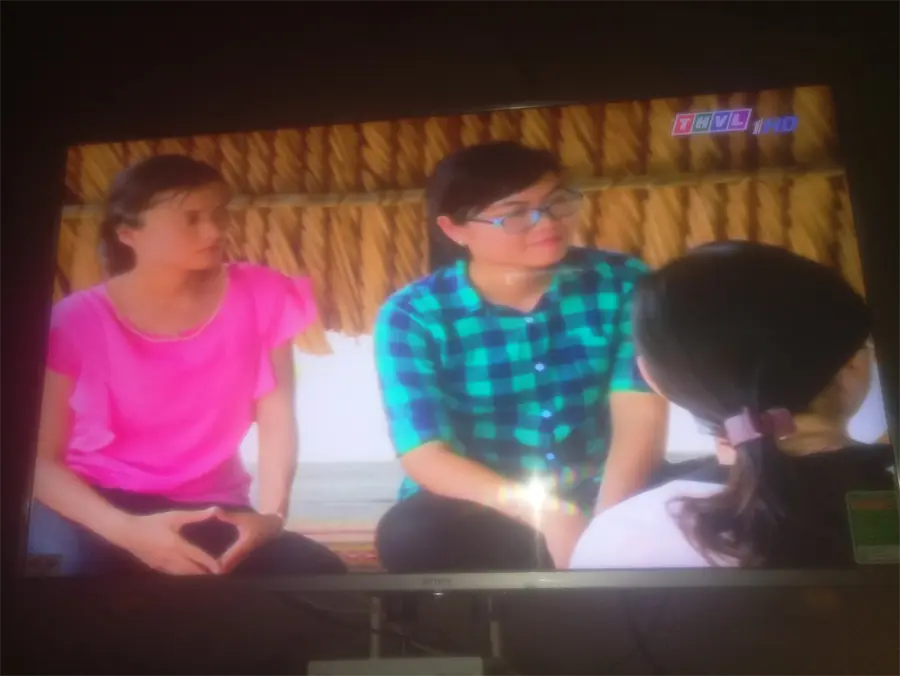 Khách hàng review Android Tivi Sony 4K 43 inch KD-43X8500F/S 17
