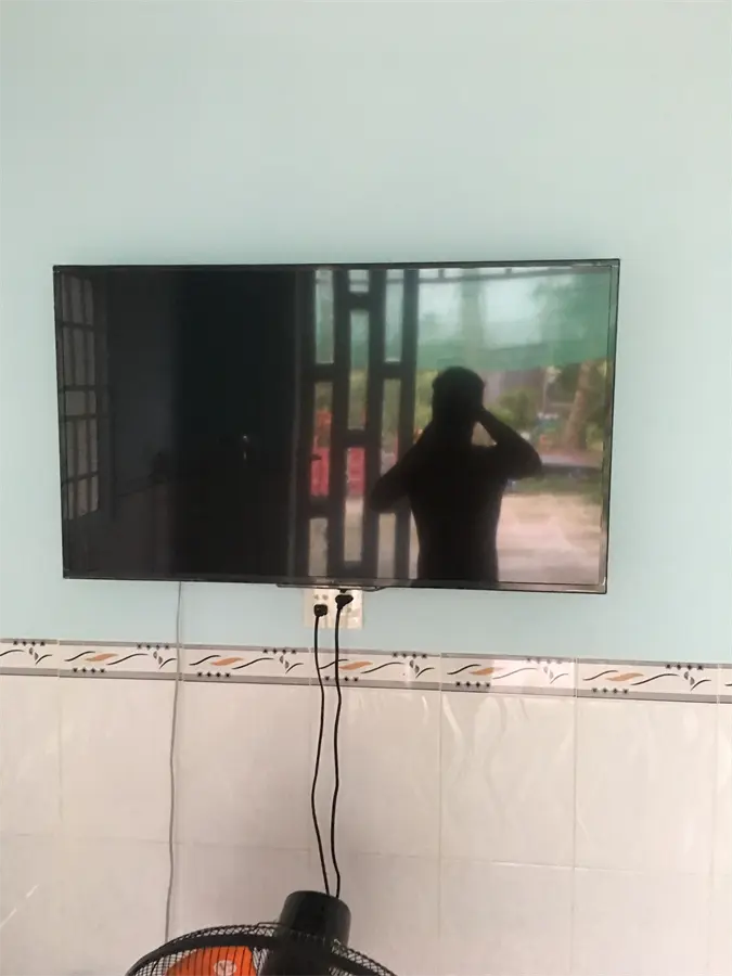 Khách hàng review Smart Tivi Sony 43 inch KDL-43W660F 98