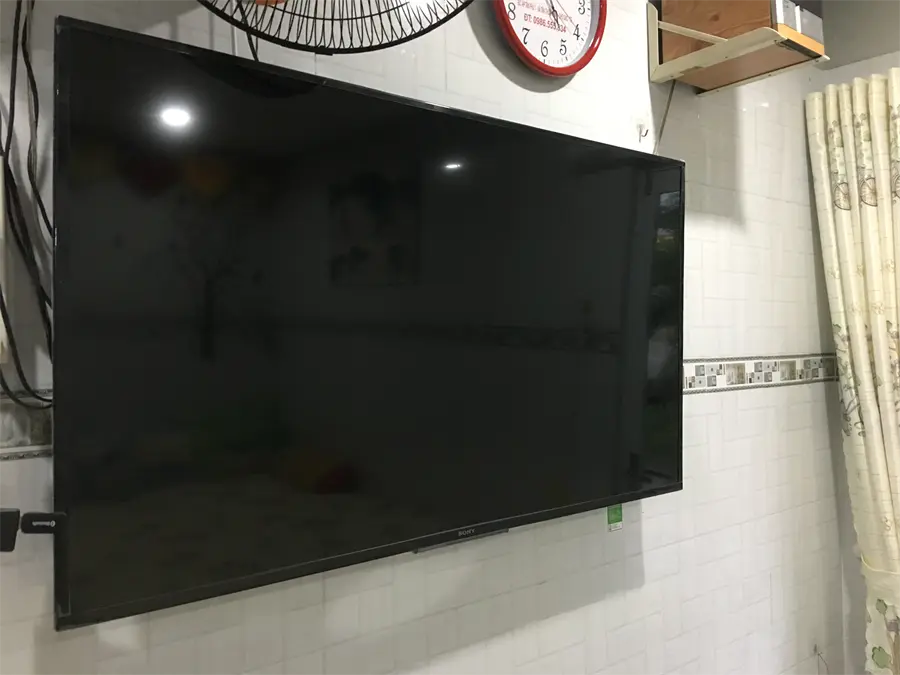 Khách hàng review Smart Tivi Sony 50 inch KDL-50W660F 53