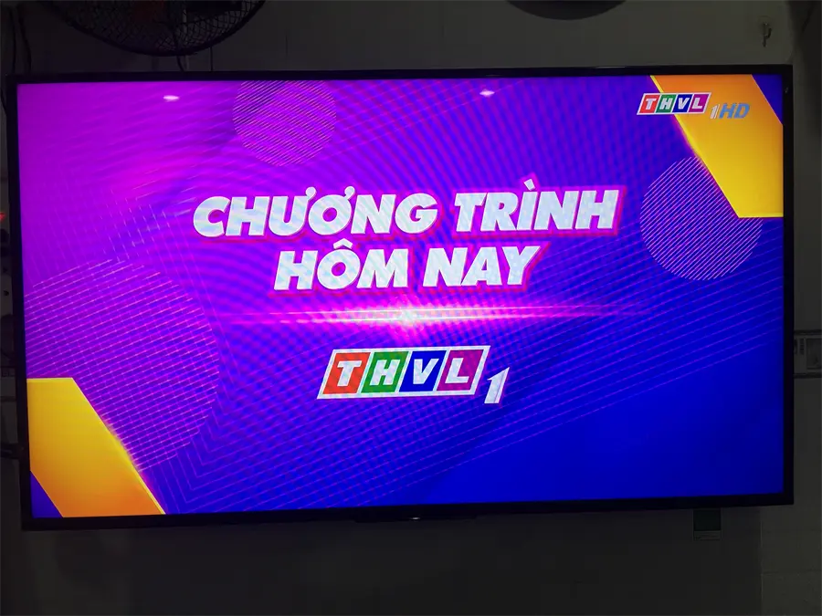 Khách hàng review Smart Tivi Sony 50 inch KDL-50W660F 52