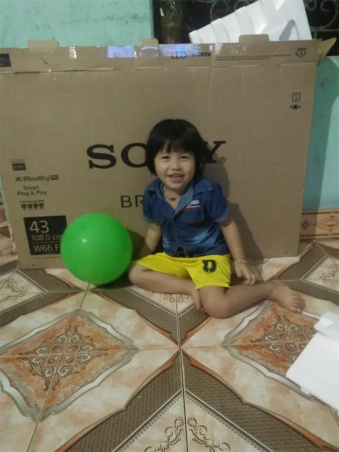 Khách hàng review Smart Tivi Sony 43 inch KDL-43W660F 96