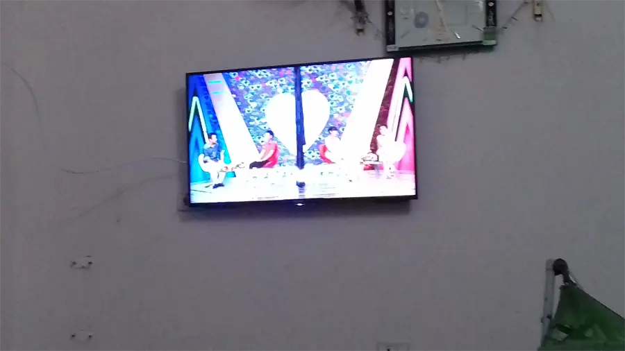Khách hàng review Android Tivi Sony 4K 43 inch KD-43X8000E 45