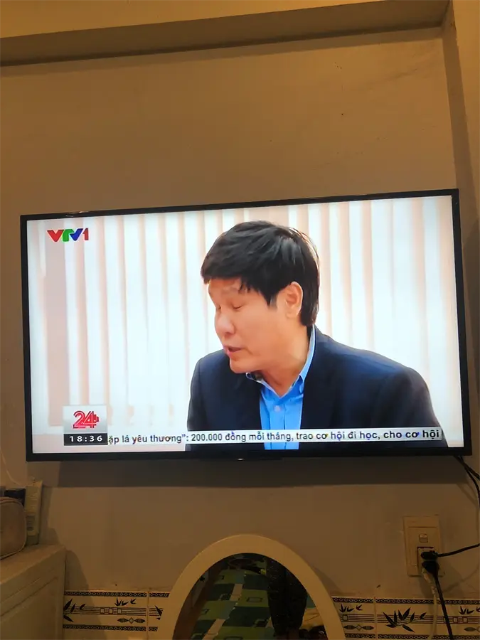 Khách hàng review Smart Tivi Sony 43 inch KDL-43W660F 95