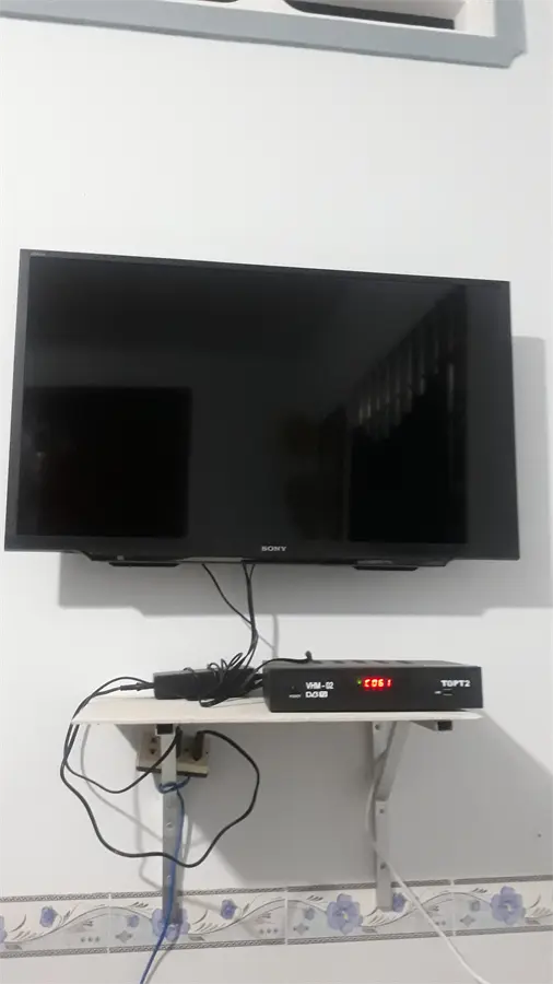 Khách hàng review Smart Tivi Sony 32 inch KDL-32W600D 65