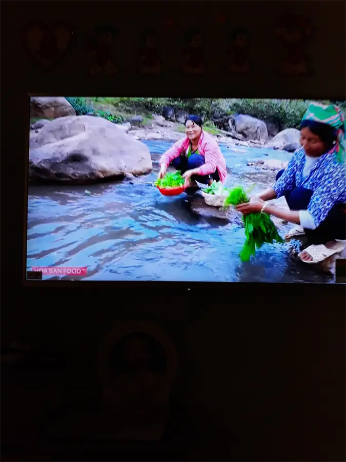 Khách hàng review Android Tivi Sony 4K 43 inch KD-43X8500F/S 11