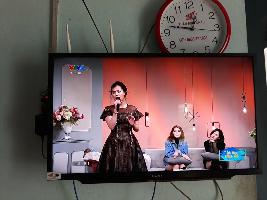 Khách hàng review Smart Tivi Sony 32 inch KDL-32W600D 59