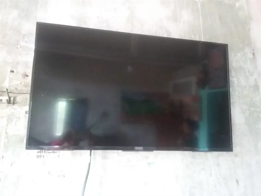 Khách hàng review Android Tivi Sony 43 inch KDL-43W800F 97