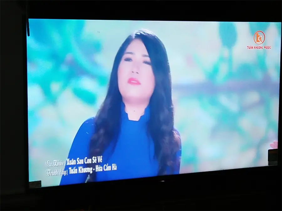 Khách hàng review Android Tivi Sony 49 inch KDL-49W800F 28
