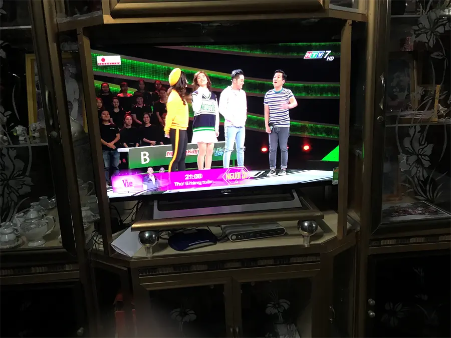 Khách hàng review Android Tivi Sony 4K 43 inch KD-43X8000E 39