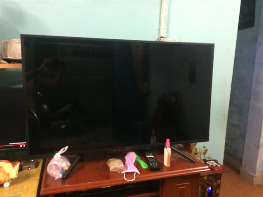 Khách hàng review Smart Tivi Sony 43 inch KDL-43W660F 81