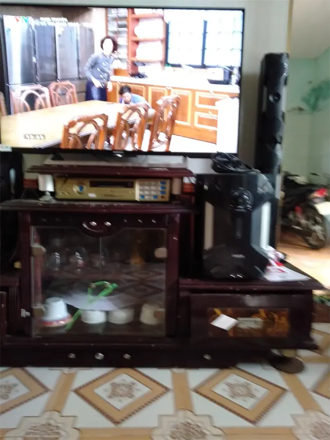 Khách hàng review Android Tivi Sony 4K 43 inch KD-43X8000E 38