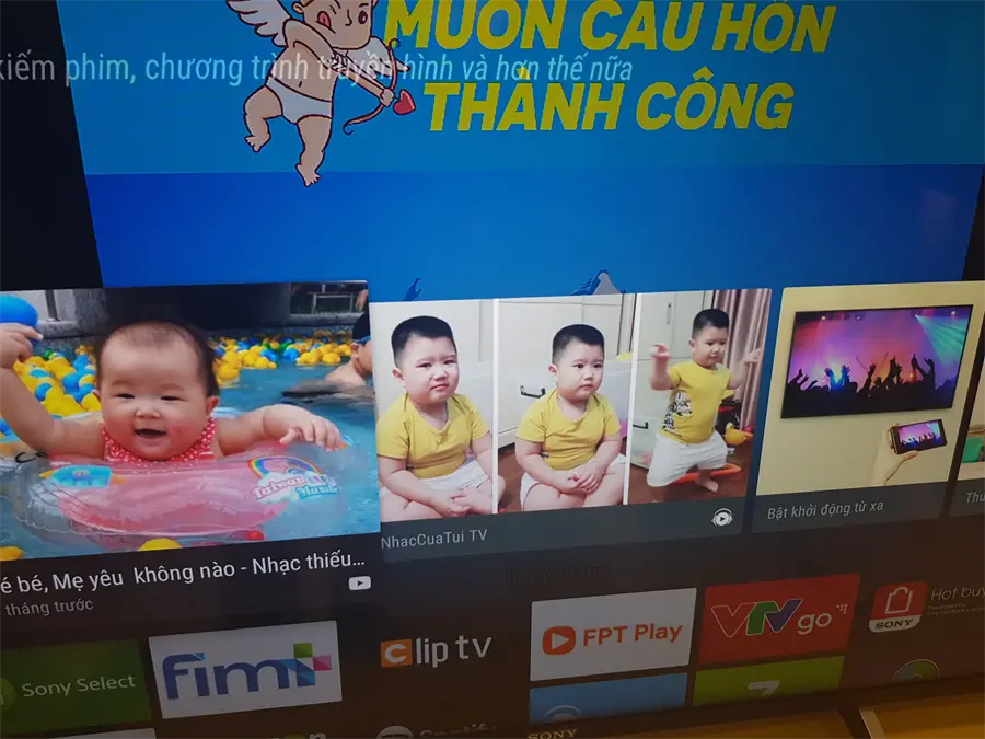 Khách hàng review Android Tivi Sony 4K 43 inch KD-43X8000E 36