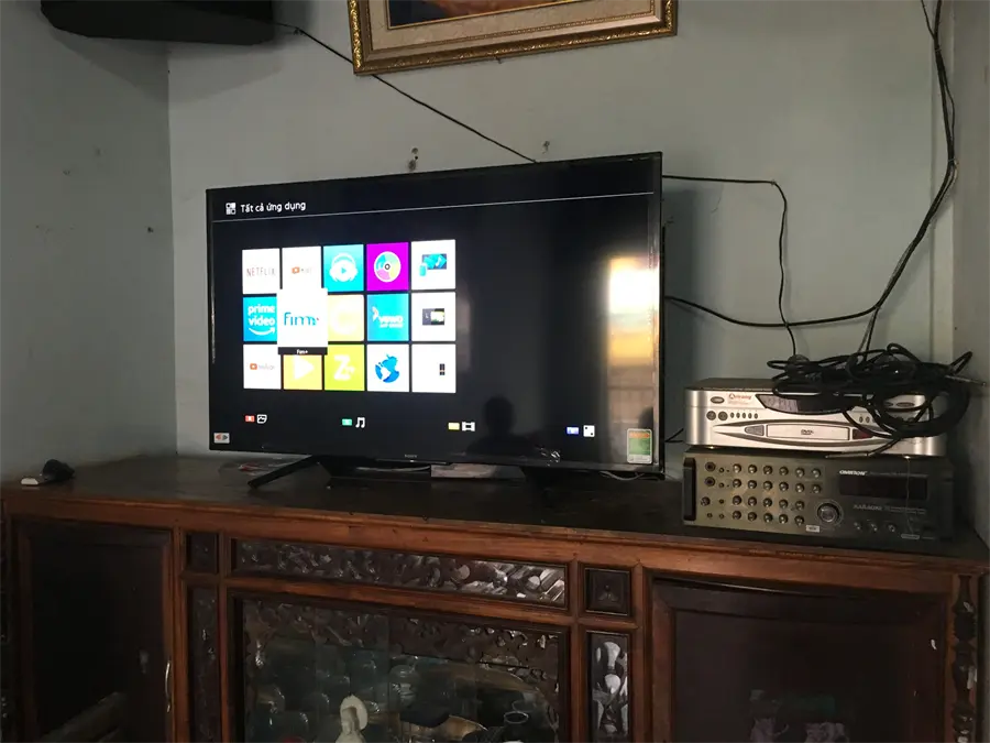 Khách hàng review Smart Tivi Sony 50 inch KDL-50W660F 38