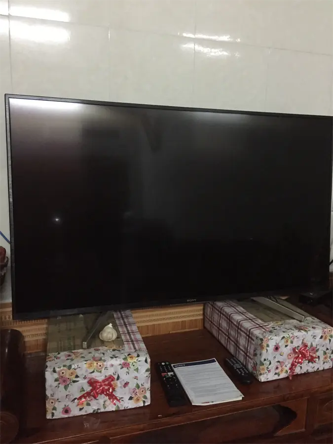 Khách hàng review Android Tivi Sony 4K 49 inch KD-49X7500F 36