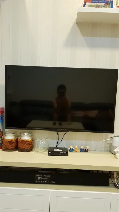 Khách hàng review Smart Tivi Sony 43 inch KDL-43W660F 68