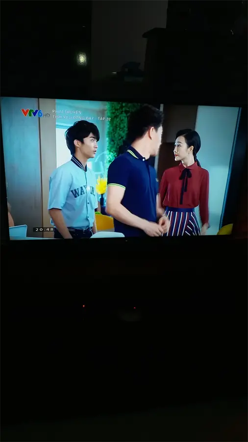 Khách hàng review Smart Tivi Sony 50 inch KDL-50W660F 28