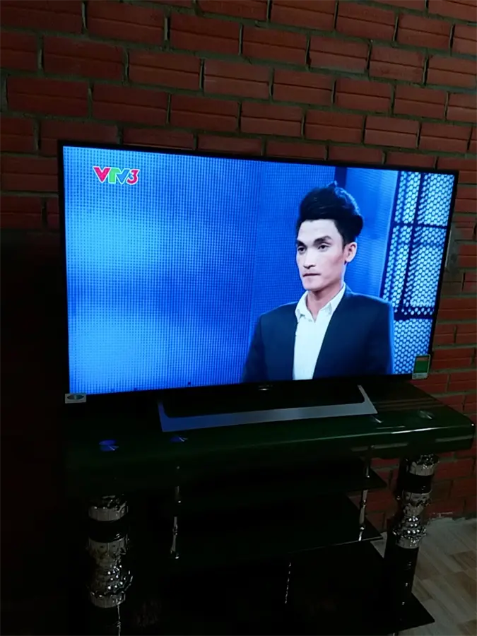 Khách hàng review Android Tivi Sony 4K 43 inch KD-43X8000E 30