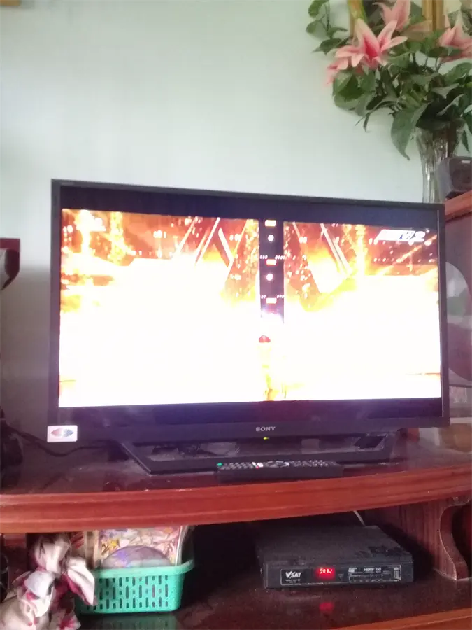 Khách hàng review Smart Tivi Sony 32 inch KDL-32W600D 31