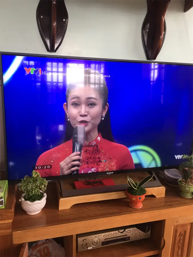 Khách hàng review Android Tivi Sony 4K 49 inch KD-49X8000E 13