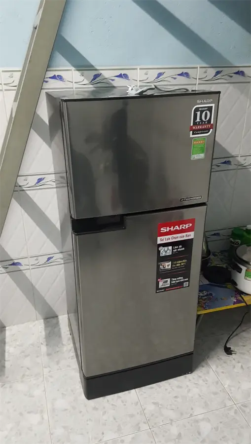 Khách hàng review Tủ lạnh Sharp Inverter 150 lít SJ-X176E-SL 16
