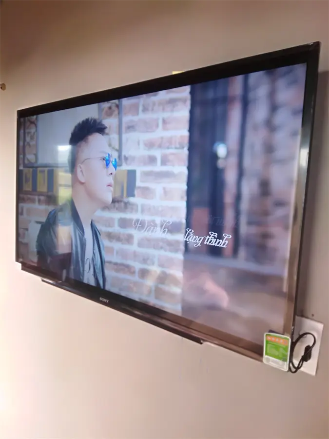 Khách hàng review Smart Tivi Sony 48 inch KDL-48W650D 23