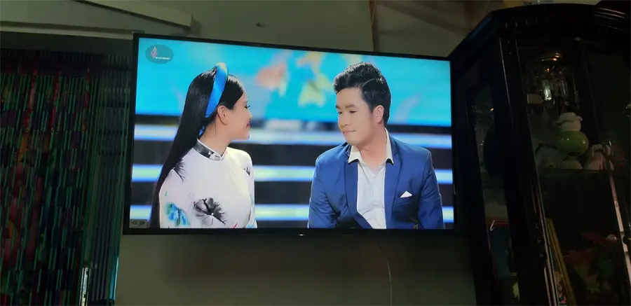 Khách hàng review Smart Tivi Sony 43 inch KDL-43W660F 41