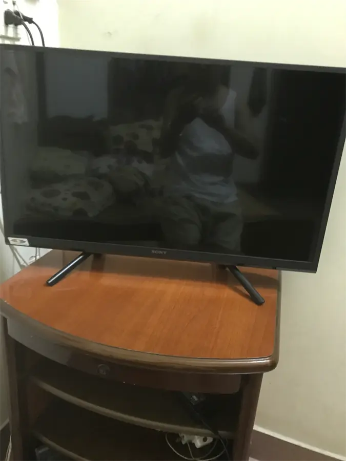 Khách hàng review Smart Tivi Sony 32 inch KDL-32W610F 12